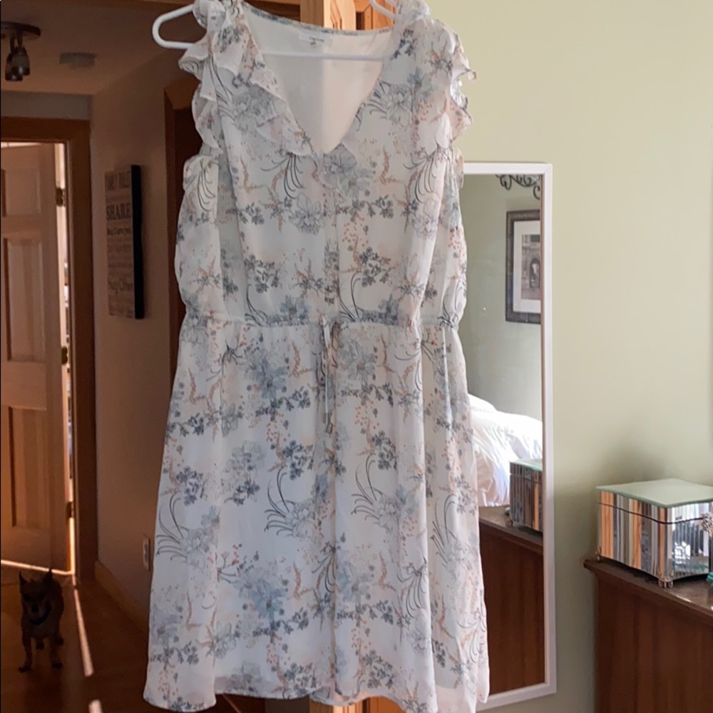 Cap sleeve dress